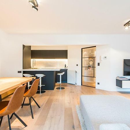Ruim En Modern Appartement Te Knokke Nabij De Dijk Eksteriør bilde