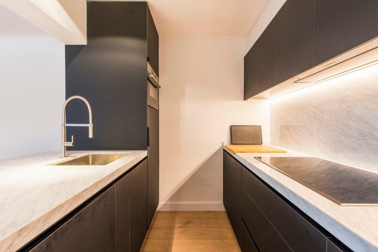 Ruim En Modern Appartement Te Knokke Nabij De Dijk Eksteriør bilde