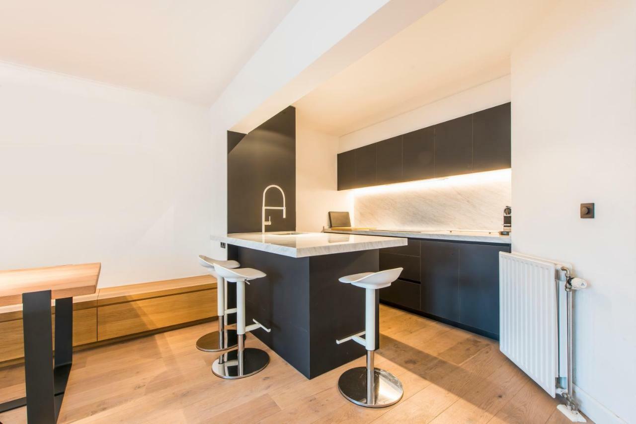 Ruim En Modern Appartement Te Knokke Nabij De Dijk Eksteriør bilde