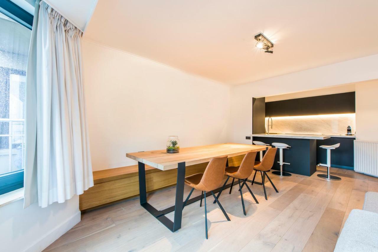 Ruim En Modern Appartement Te Knokke Nabij De Dijk Eksteriør bilde